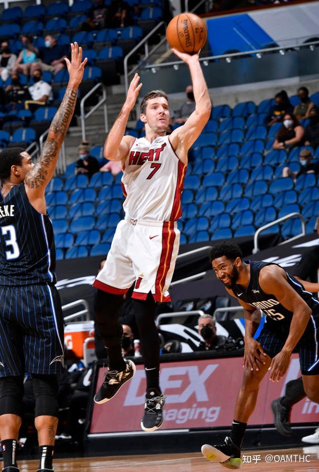 关于JackeyLove遭遇七连败,公牛教练面临压力!的信息 关于JackeyLove遭遇七连败,公牛教练面临压力!的信息