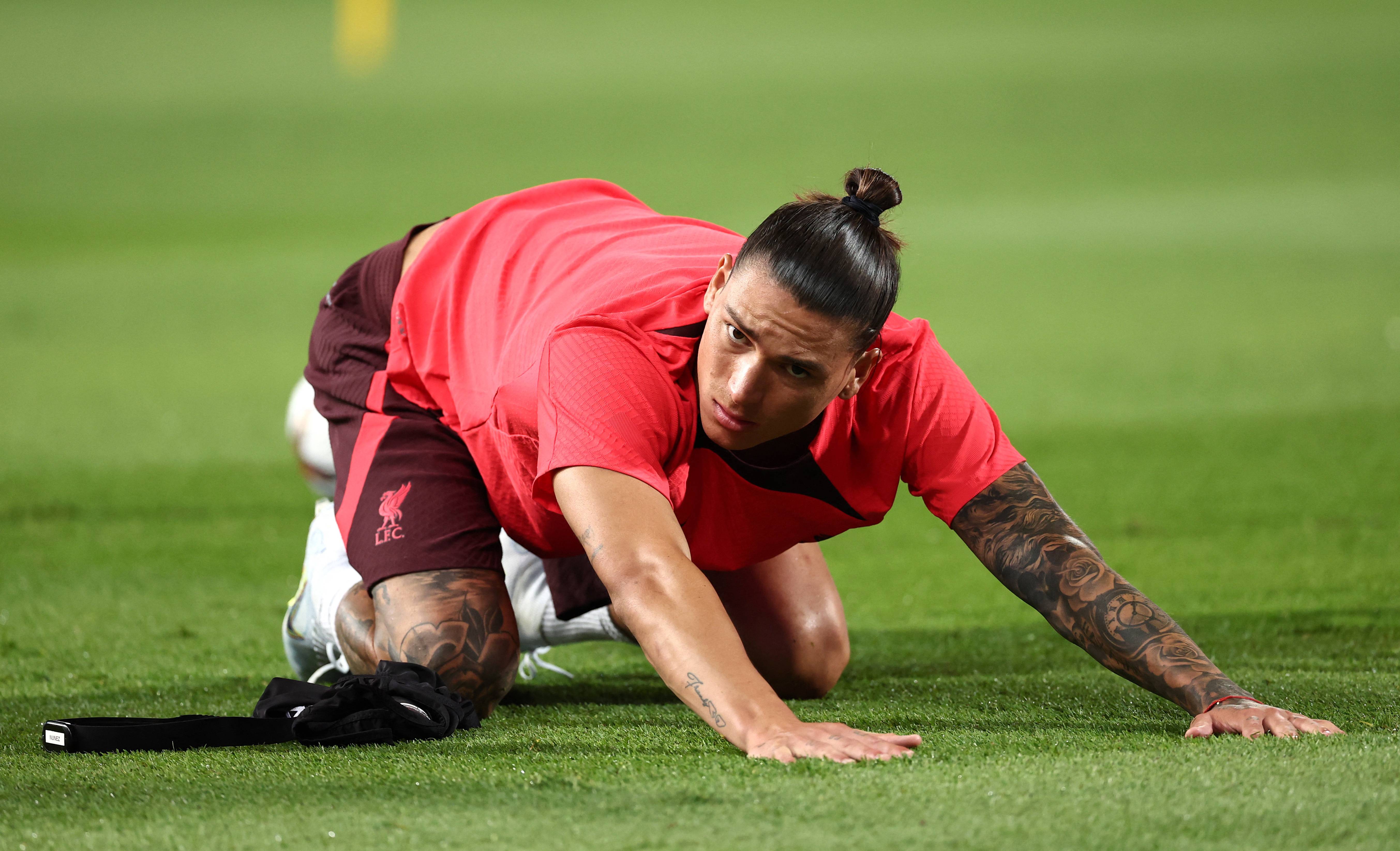 关于冲刺阶段利物浦调整名单以备国王杯,回应争议环节打磨,管理层满意,团队化学反应显著的信息 关于冲刺阶段利物浦调整名单以备国王杯,回应争议环节打磨,管理层满意,团队化学反应显著的信息